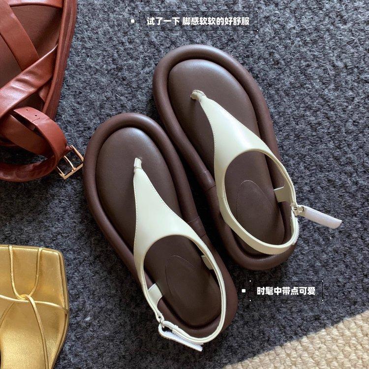

So comfortable~ 2025 summer new retro style pinch foot thick sole with sandals women s summer herringbone sandals 40