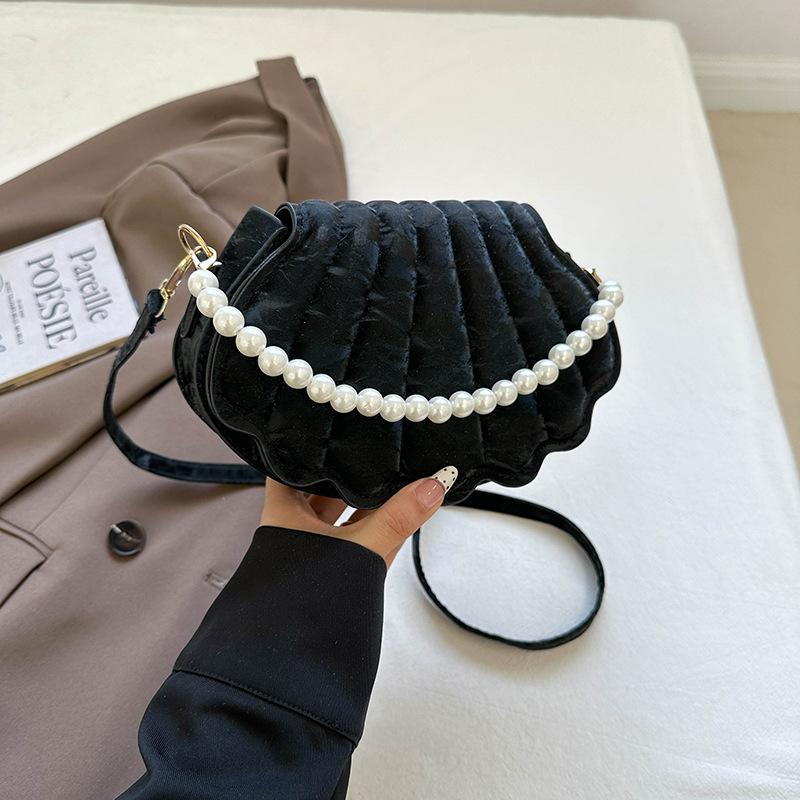Sweet Simple Flap Shell Shoulder Bags for Women Portable Ladies Crossbody Bag Solid Color Female Pearl Chain Handbags Purse