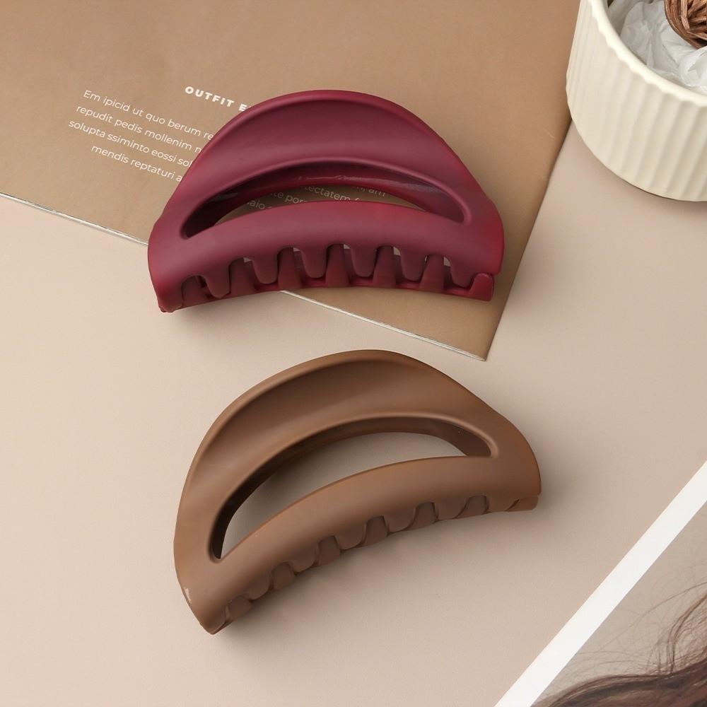Safe Elastic Plastic Hair Claw Creative Solid Color Shark Clip Fashion Silicone Shark Clip  Daily
