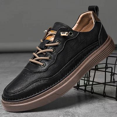 Mode Hiver Cuir Chaussures Décontractées Chaussures de Sport Bande Élastique Chaussures pour Hommes Semelle Épaisse Chaussures en Cuir Chaussures de Marche Extérieur Grande Taille 36-47