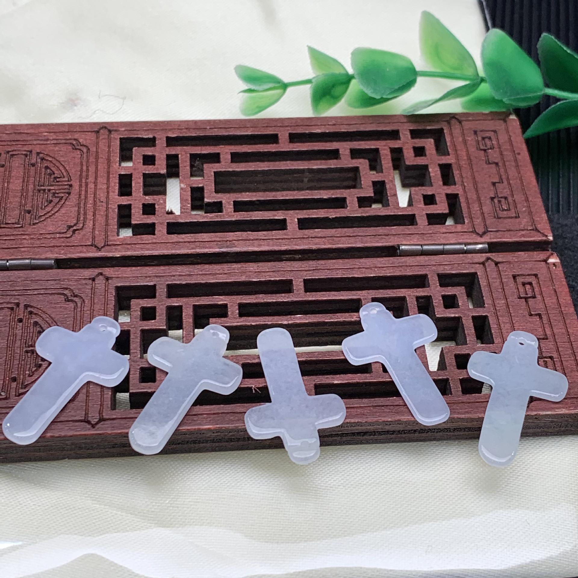Myanmar A-Grade Jade Cross Pendant Emerald Jade Stone. KLW2022-04-07-03