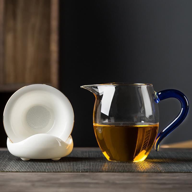 Rundes Teesieb aus weißem Porzellan, Moderne Schlichtheit Haushalt Keramik Tee-Wasser-Trennung, Kreative Glastasse, Teegeschirr