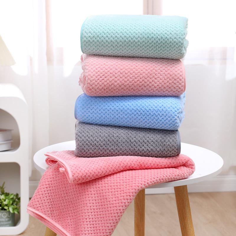Pineapple Grid Soft Absorbent Large Coral Fleece Bath & Beach Towel - Unisex & Student-Friendly