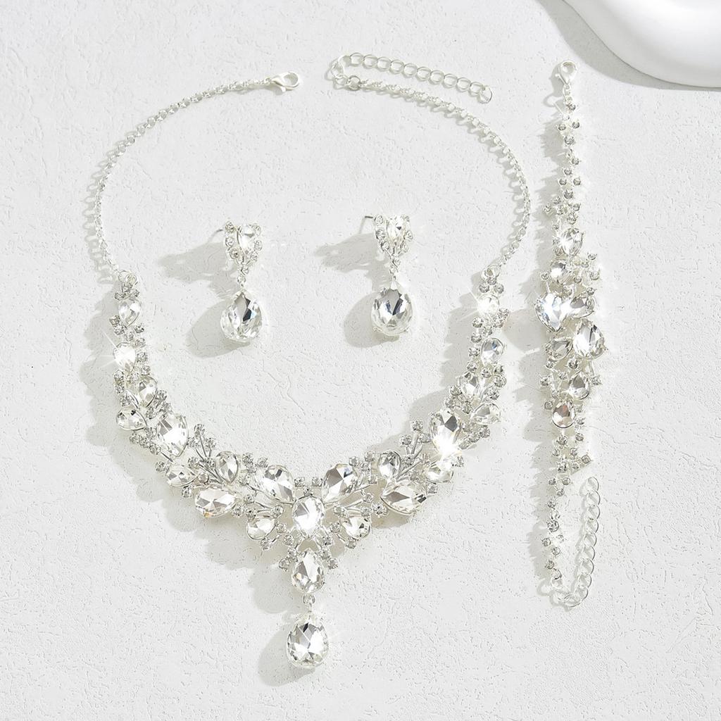 Wind Three-Piece Jewelry Premium Exaggerated Retro Alloy Rhinestone Earrings Necklace Bracelet Set