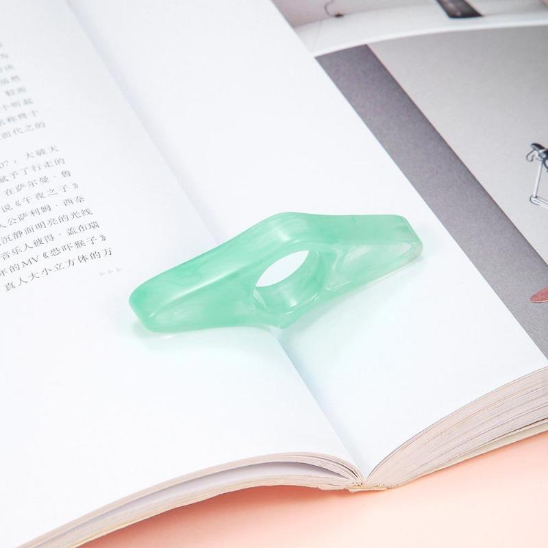 1Pc Thumb Book Support Book Page Holder School Supplies Reading Aids Mark Page Book Accessories