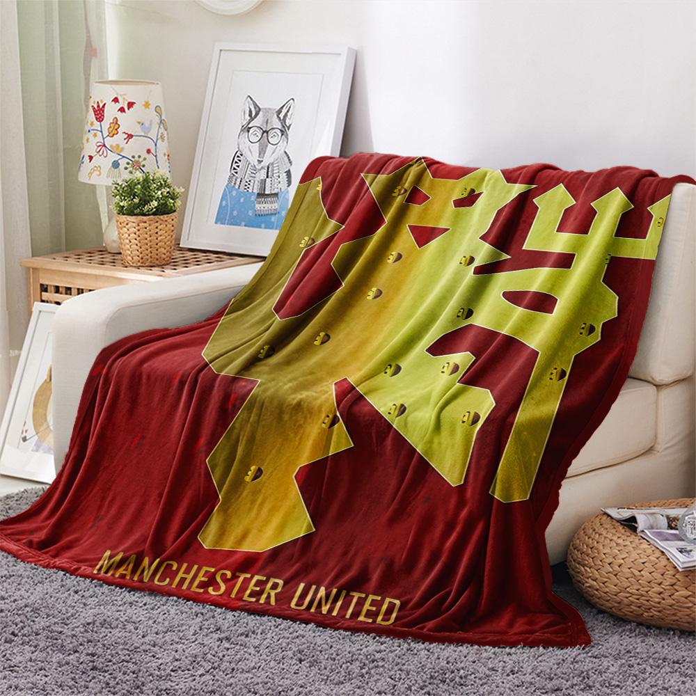 Man Utd Print FlAannel Blanket, High Quality Comfortable for All Seasons, Home Decor, Warmth and Comfort