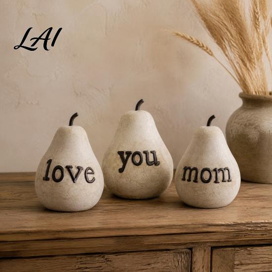 Heartfelt Family Keepsakes Love/You/Mom Pear Sculpture Decorative Resin Figurine Vintage Style Bedroom Tabletop Decorations Mother Birthday Ornament