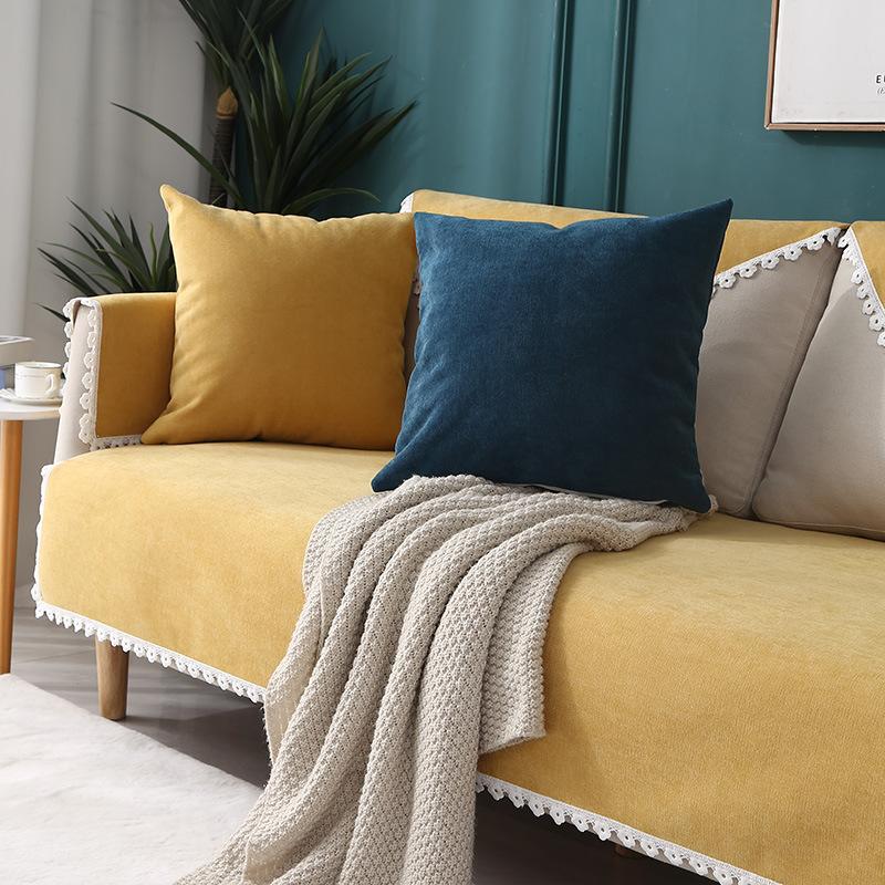 

Chenier Light Luxury Simple Sofa Cushion Four Seasons Universal Fabric Non-Slip Modern Nordic Leather Solid Wood Cover Towel 70*50cm