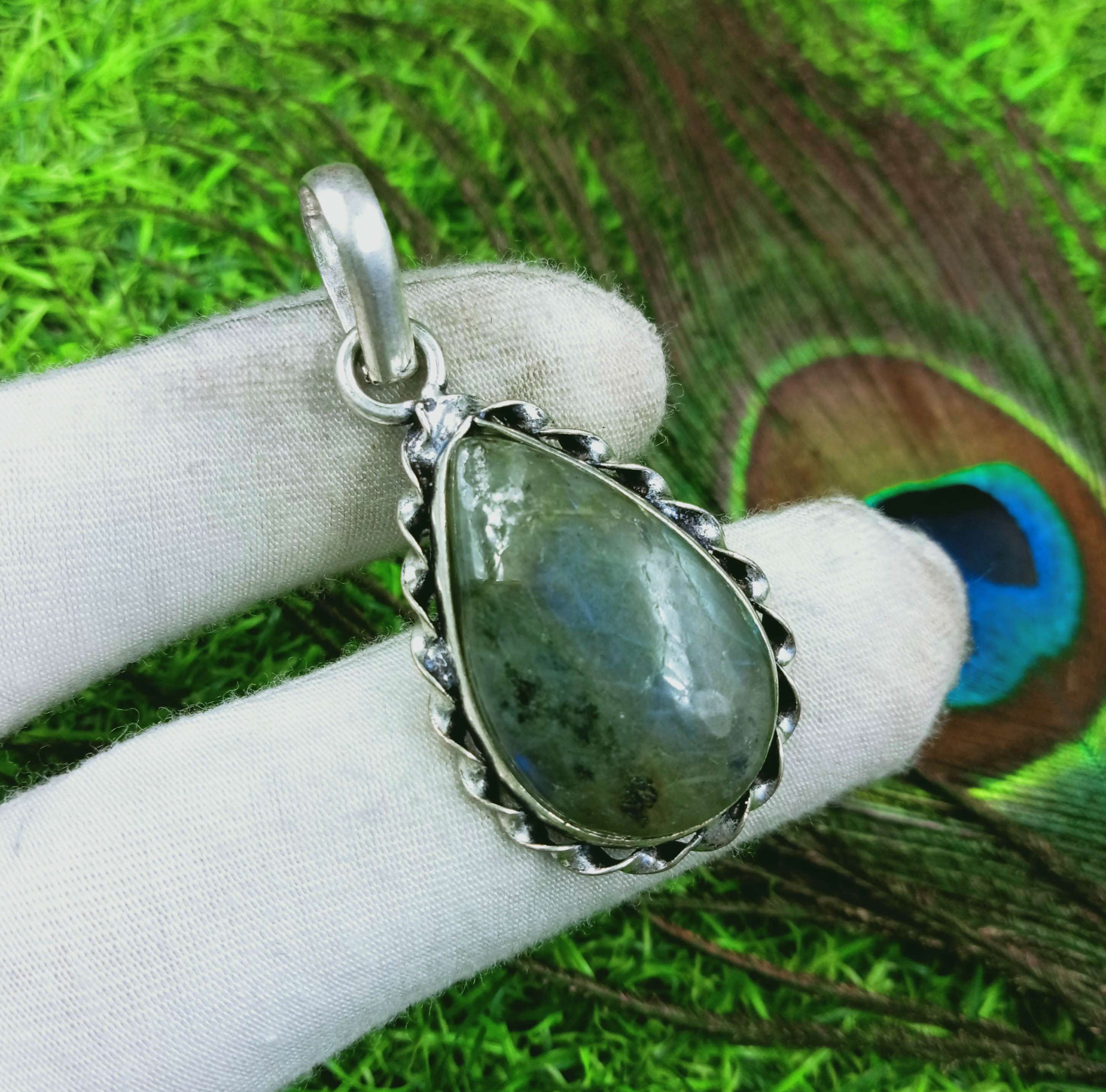 

Подвеска из стерлингового серебра 925 пробы с лабрадоритом DEP-206