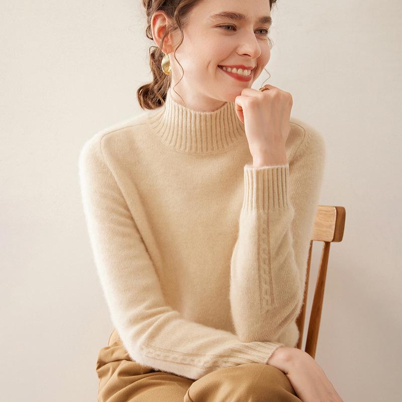 Women's Cashmere Knit Long Sleeve Base Layer - Soft, Warm, and Skin-Friendly for Autumn/Winter