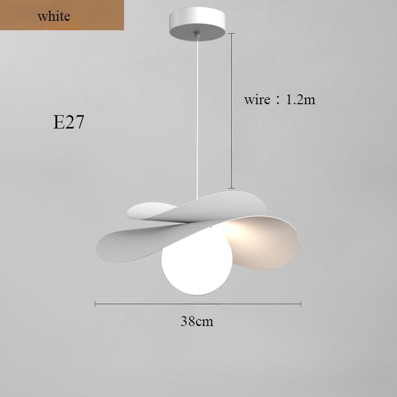 Unique Dining Room Pendant Light with Glass Orb Chandeliers Nordic Home Decor Lamps for Living Room Board LED Light Illumination