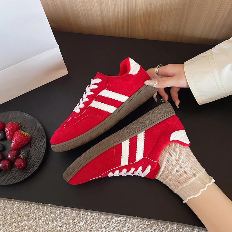 New Women Sneakers Red Women Shoes Soft-soled Casual Sport Shoes Ladies Outdoor Running Vulcanized Shoes Women Zapatillas Mujer