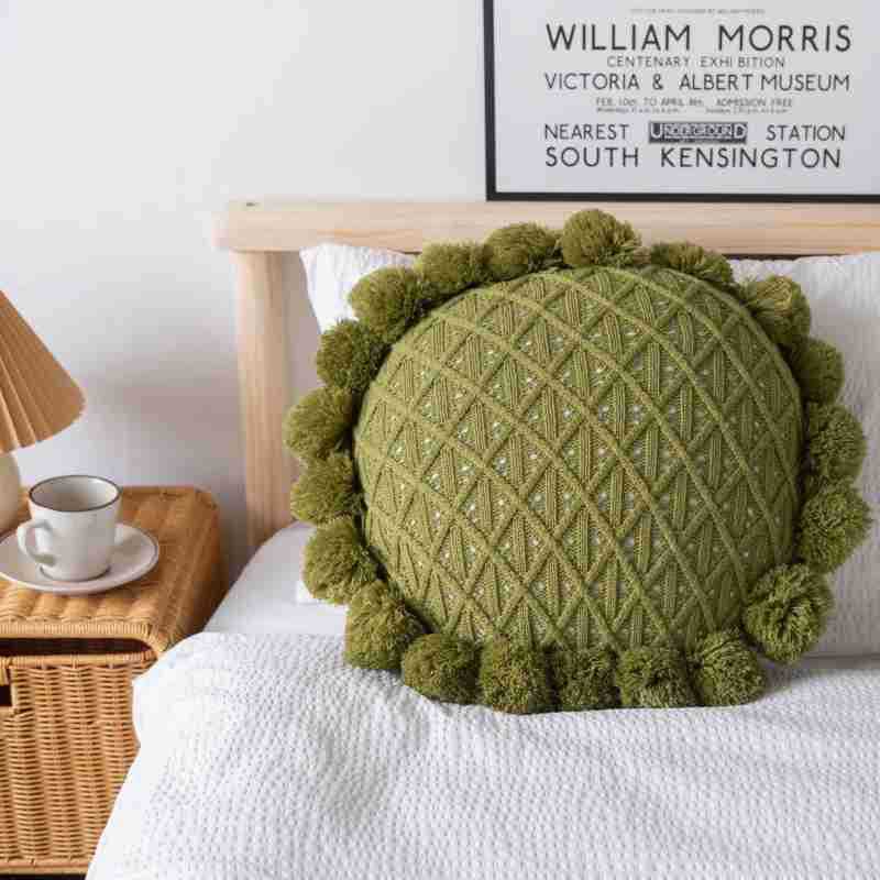 

Милая вязаная кисточка с подсолнухом, маленькая свежая наволочка, подушка в стиле Ins для дивана, гостиной, подушка для кровати, круглая подушка для поддержки поясницы 50X50cm (without core) 305g