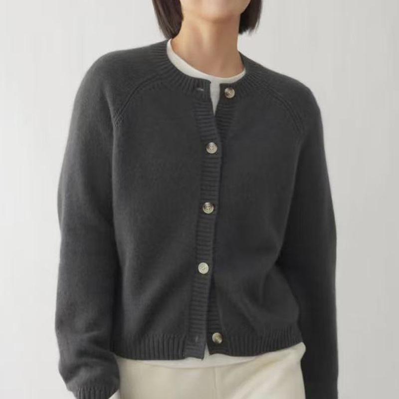 Women's Pure Wool Knit Cardigan: Autumn/Winter Long Sleeve, Round Neck, Thickened Sweater for a Slimming, Loose Fit.