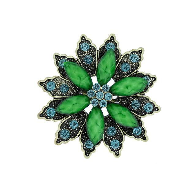 

High End Exquisite Craftsmanship Retro Rhinestone Corsage Stylish Stylish Pin Brooch Clothing Accessories Collar Pin Silk Scarf BuckleRetro Jewelry