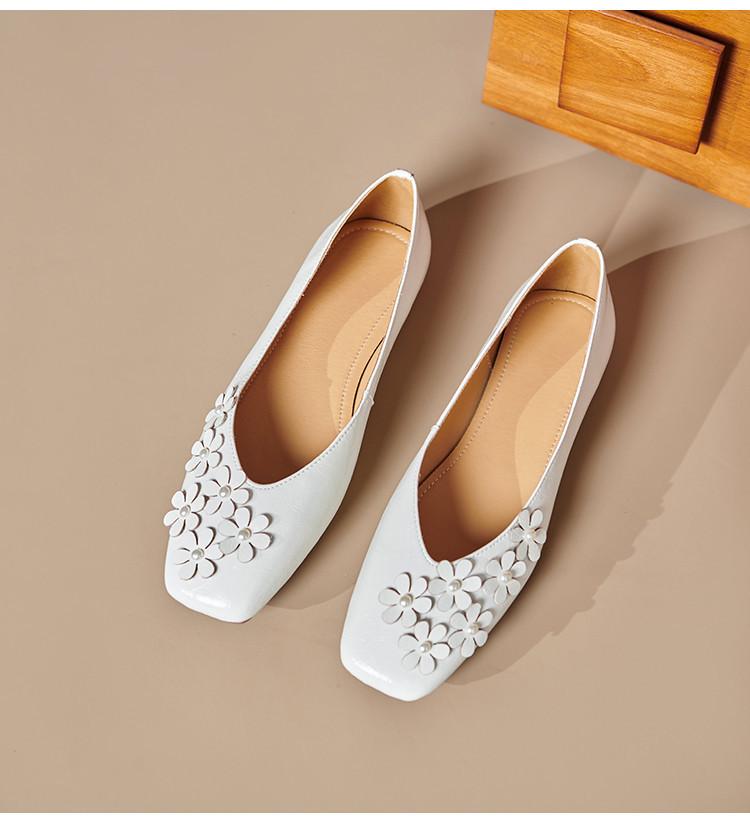 Giant soft~ New flower fashion women's square head single shoes 2025 spring Korean version shallow mouth single shoes comfortable commuting flats