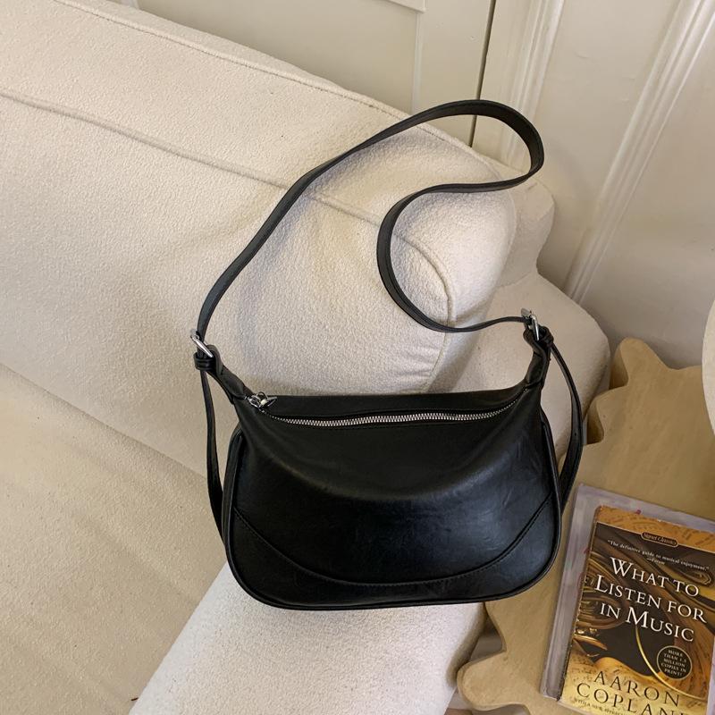 

Нишевая повседневная мода сумка-пельмень женская 2025 осень новая ретро текстура высокой ценности одно плечо косая сумка