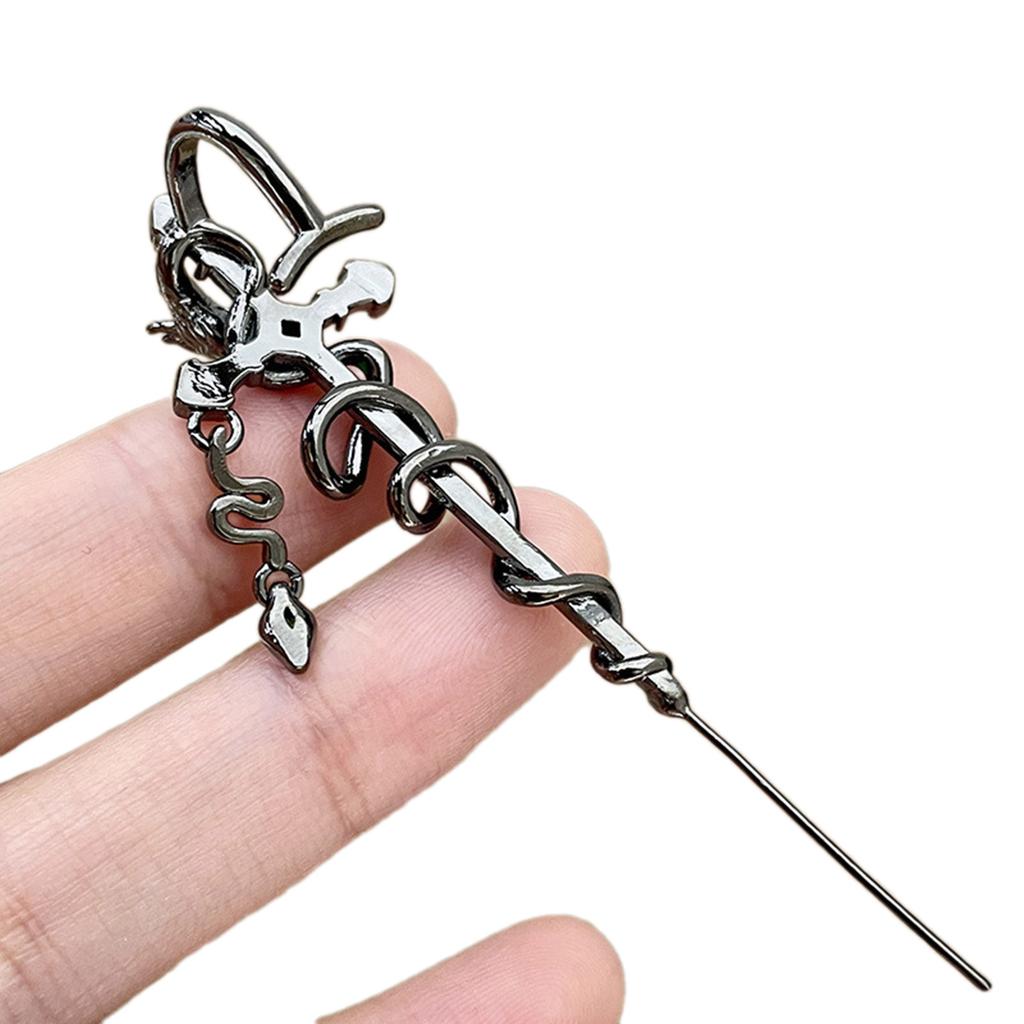 Sophisticated Green Snake Wrap Earrings Eye Catching Crosses Ear Cuff Adornment Fashion Jewelry for Fashion Individuals