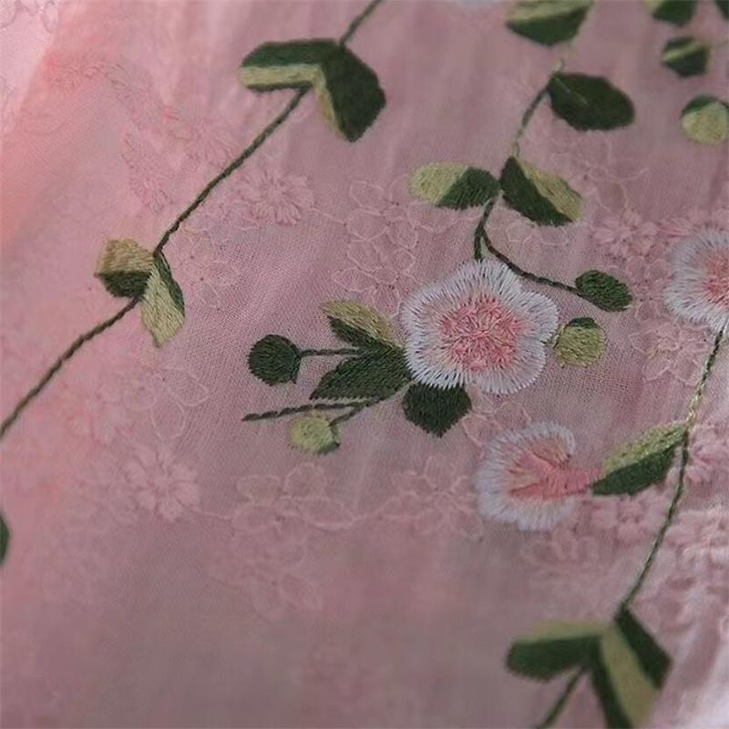 Cotton Shirt Women Embroidery Flowers Woman Blouses V-neck Half Sleeve Lace Blouses Summer Thin Top Female Shirt