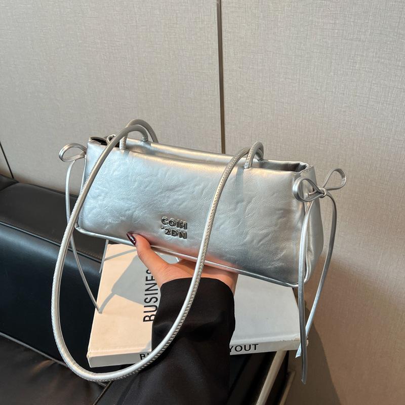 Premium Bag Women's New Fashionable Versatile Shoulder Underarm Bag Commuter Baguette Bag