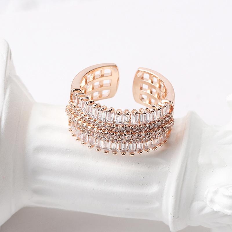 Temperament Simple Design Sense Niche Ring, Fashionable Personality High Sense Diamond Ring Women