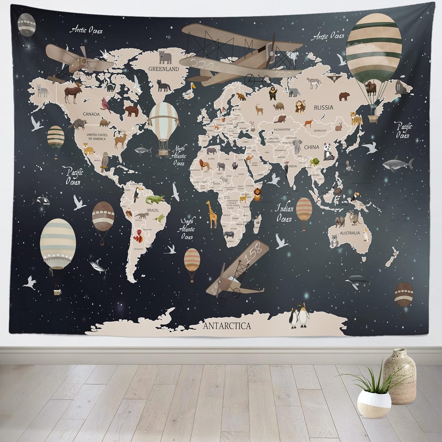 Tapestry map of the animal world loccor 75x100