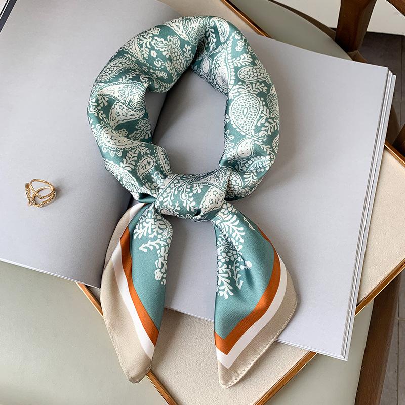 Paisley Print Bandana Head Scarves Women Silk Handkerchief Small Hijab Scarf For Ladies Satin Headband Square Neck Tie Scarfs 70
