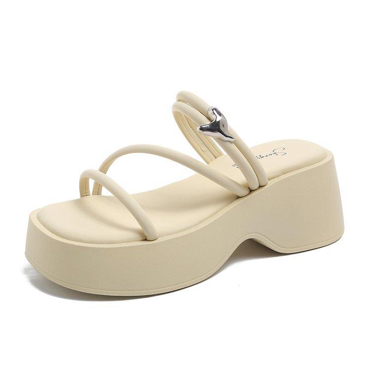 Small summer height increase retro platform slippers 2025 new cross-strap platform shoes Roman sandals