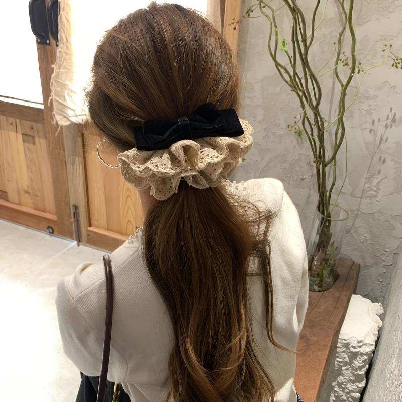 1PC Korean Wave sweet and fashionable spring hairpin, designed with exquisite lace and tassel, with a semi-tied ponytail shape, cute velvet hairpin