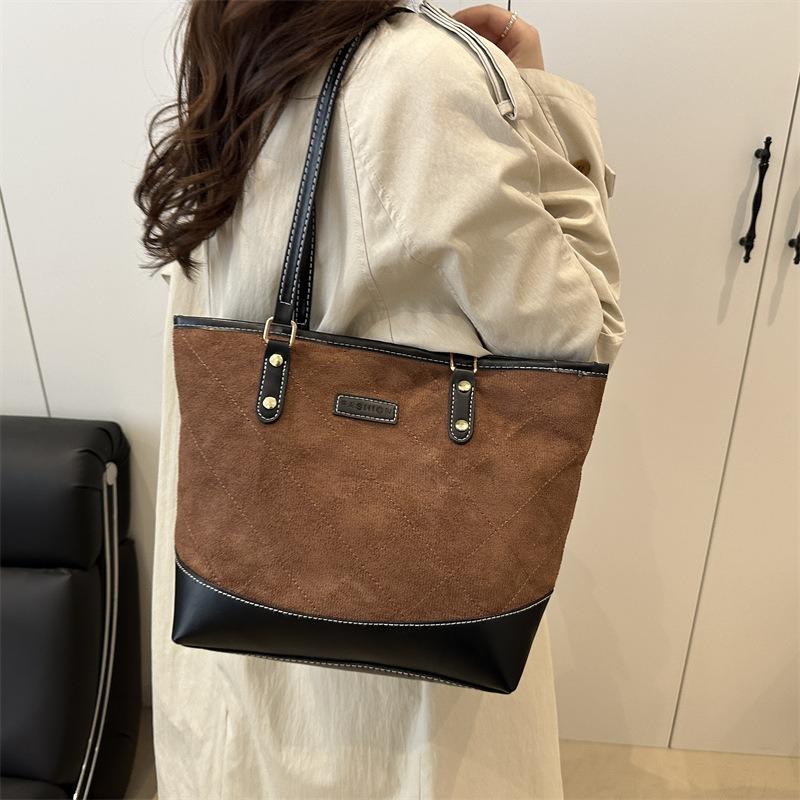 Large capacity commuter simple tote bag autumn new fashion diamond handbag retro splicing shoulder bag