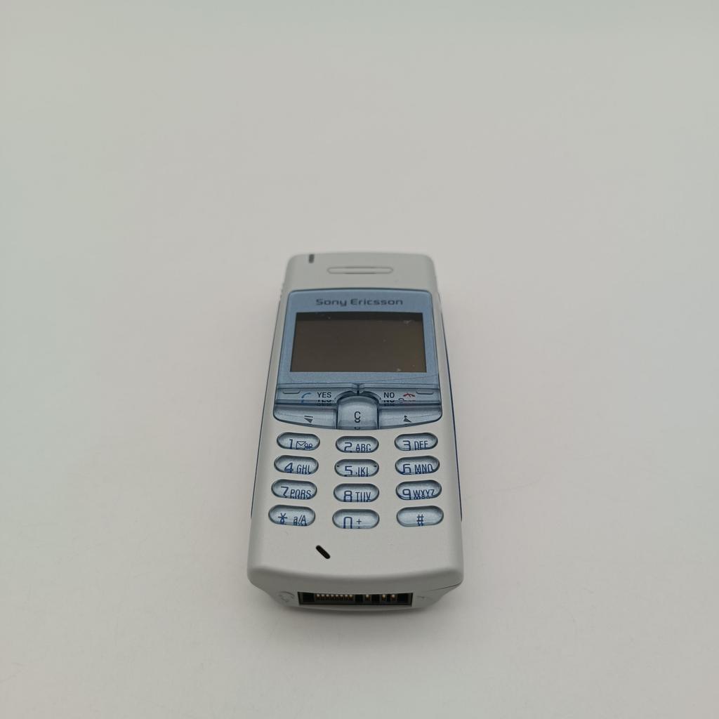 95% new Refurbished Original Sony Ericsson T106 Mobile Phone