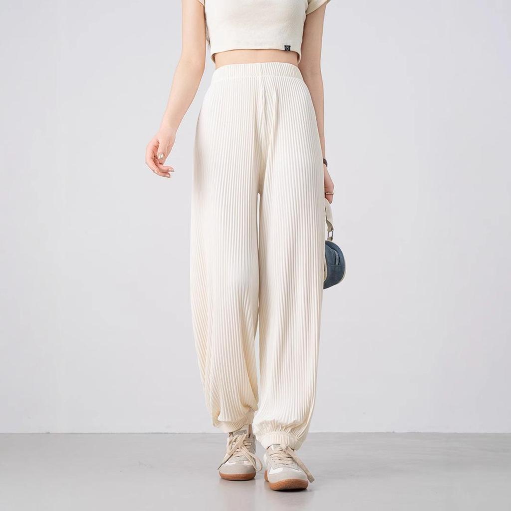 Women's Summer Ice Silk Pleated Wide-Leg Joggers: Slimming, Versatile & Loose-Fit Nine-Point Pants