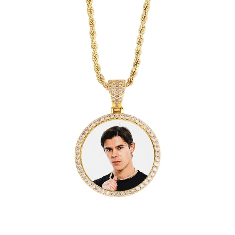 

Personalised Photo Pendant Necklace Recyclable Copper Neckchain For Cherished Memories And Fashion Statements
