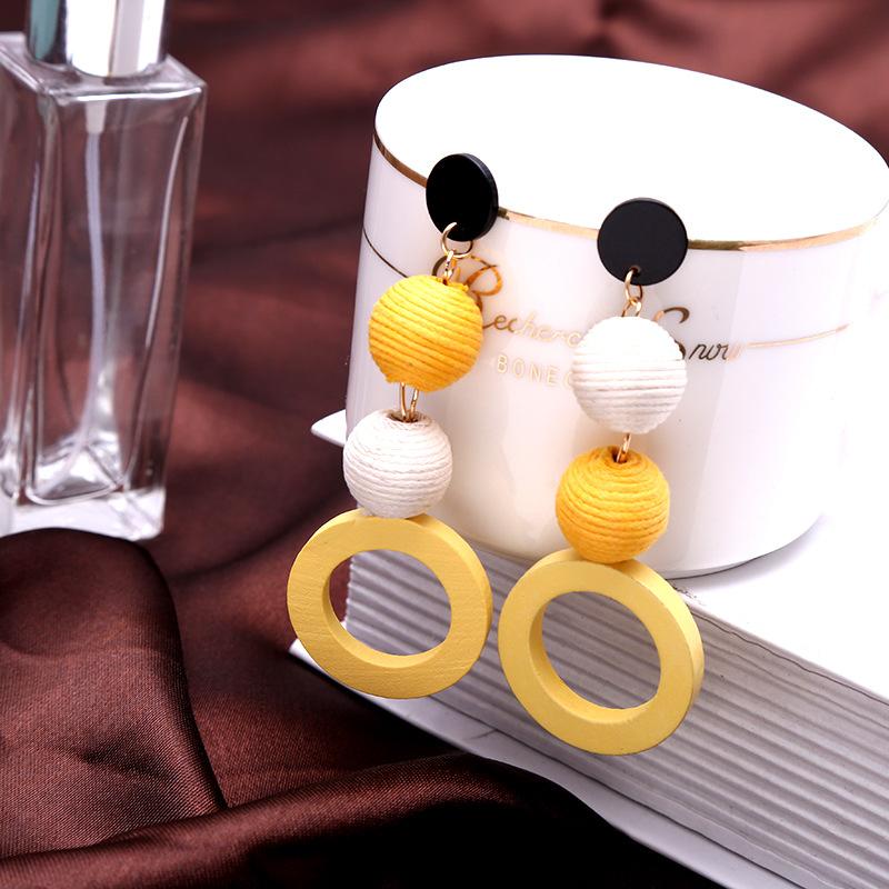 Minimalistic Hemp Rope Ball Dangling Drop Earrings for Women Yellow Color Sweet Cut Out Circle Statement Ladies Jewelry Earrings