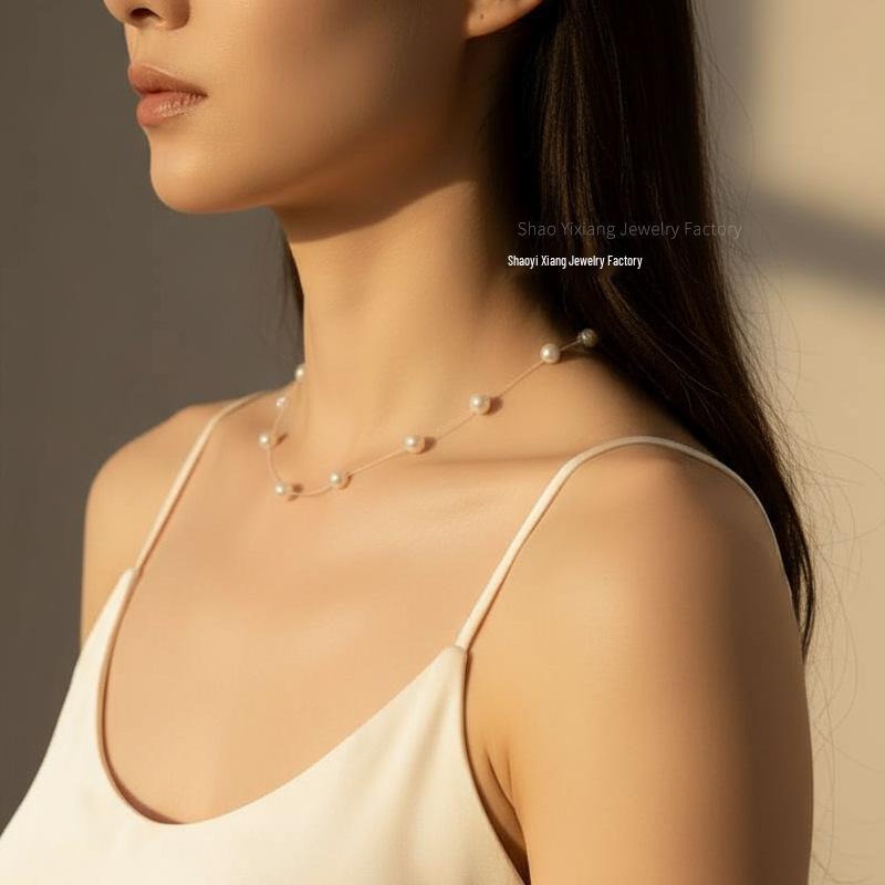 Naszyjnik z Pereł na Przezroczystej Żyłce - Elegancki Niewidoczny Choker dla Kobiet