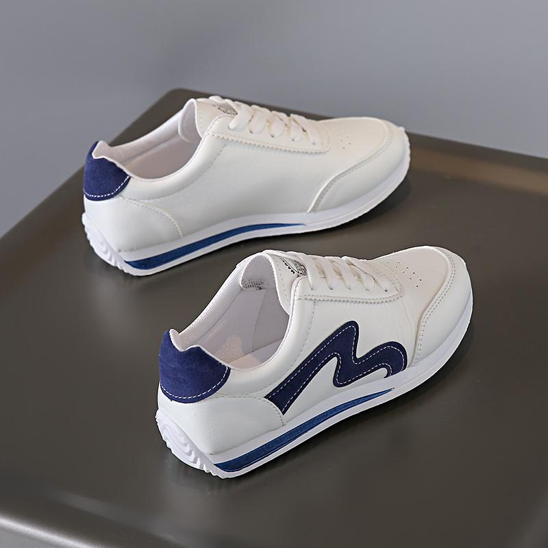 New  Women Casual Walking Shoes Summer Flat Lace Up Leather High Quality Sneakers Flat-Bottomed Female Gump Sneakers