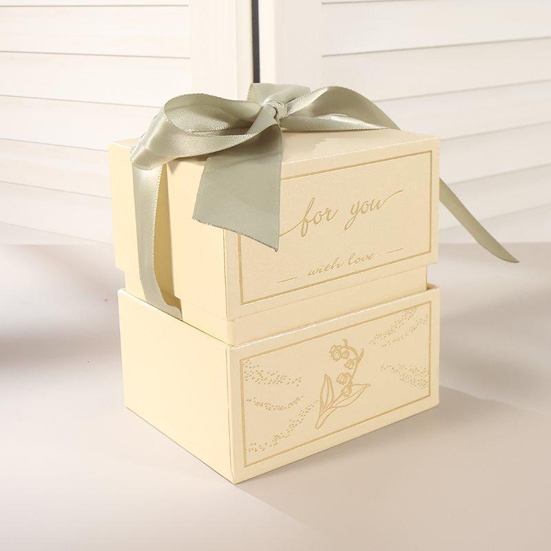 Dreamy Pearlescent 2-Color Bow Luxury Souvenir Gift Box Large 18x15x12