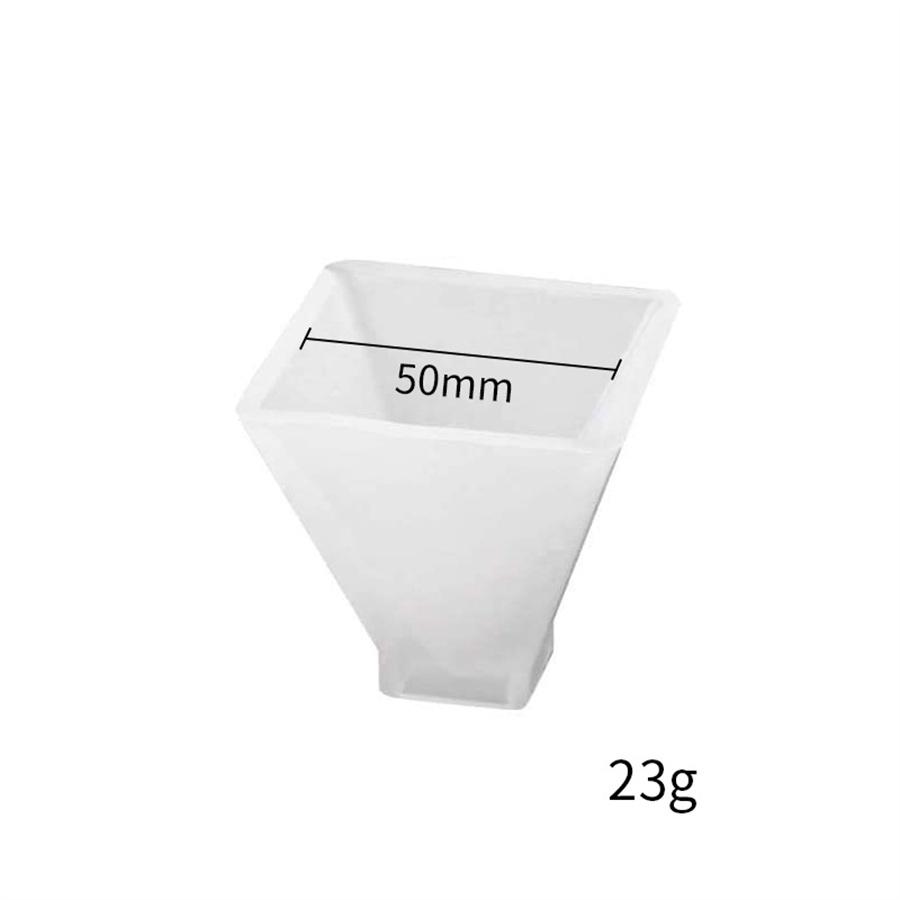 

Epoxy mold-pyramid 50mm