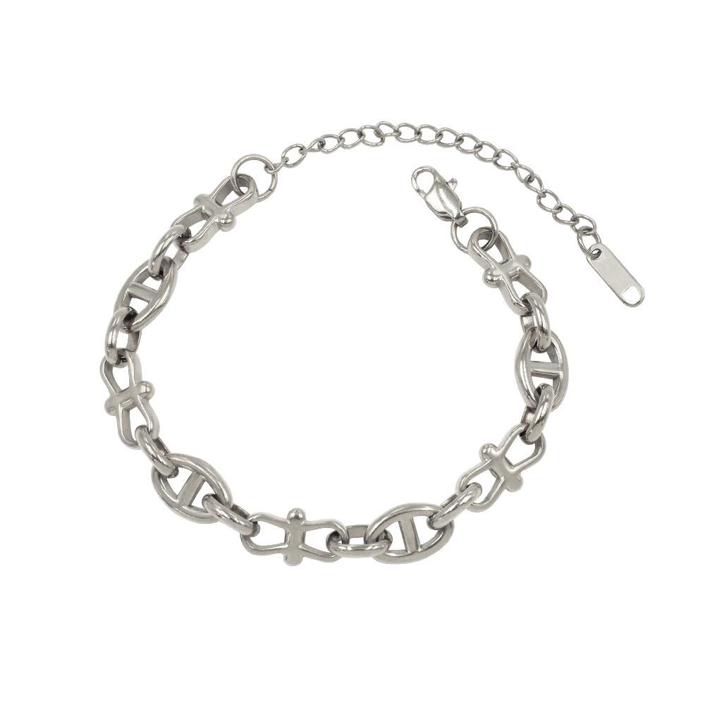 European & American Hip Hop Pig Nose Bowknot Patchwork Clavicle Chain Titanium Steel Unisex Jewelry Set
