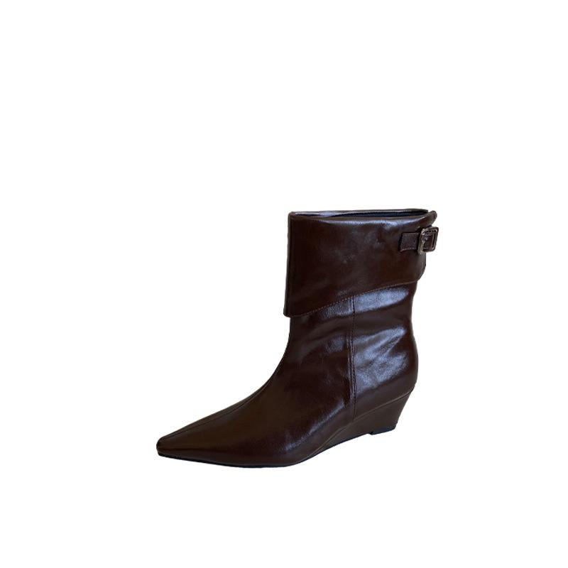 Autumn and winter new pointed wedge temperament French fashion sexy short boots