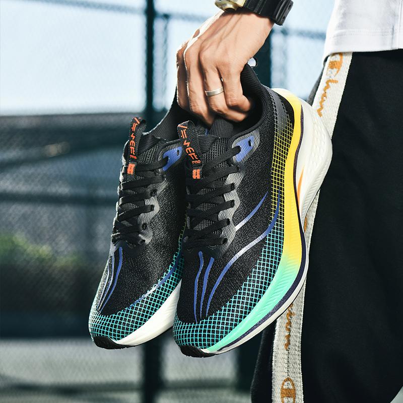 Fashion Men's and Women's Sports Running Shoes Casual Breathable Mesh Surface Carbon Plate Support Wear-resistant Rubber Outsole