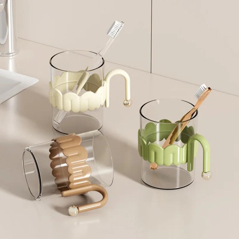 Transparent Mouthwash Cup Home Use Toothbrush Cup Couples' Wash Cup Simple Design Gargle Cup for Students & Everyday Use