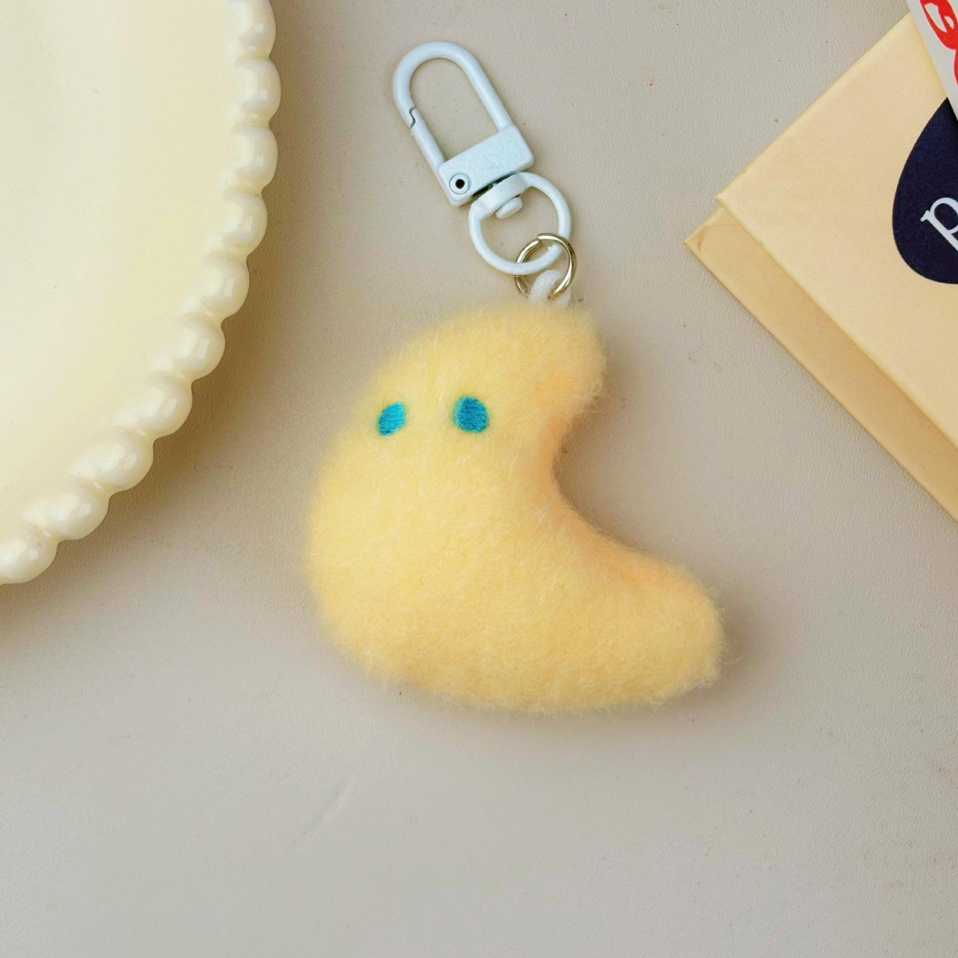 

Xiaohongshu Inspired Star and Moon Plush Keychain - Cute and Versatile Bag Charm