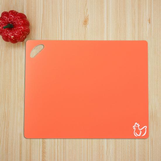 Protiskluzové prkénko bez BPA Flexibilní skládací podložka na krájení Závěsný otvor na krájení Maso Zelenina Tenké prkénko na krájení