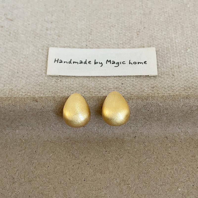 Mattierte Ohrstecker aus Metall in Tropfenform, weiblich, schlicht, persönlich, modisch, temperamentvoll, pendlergeeignet, vielseitige Ohrringe