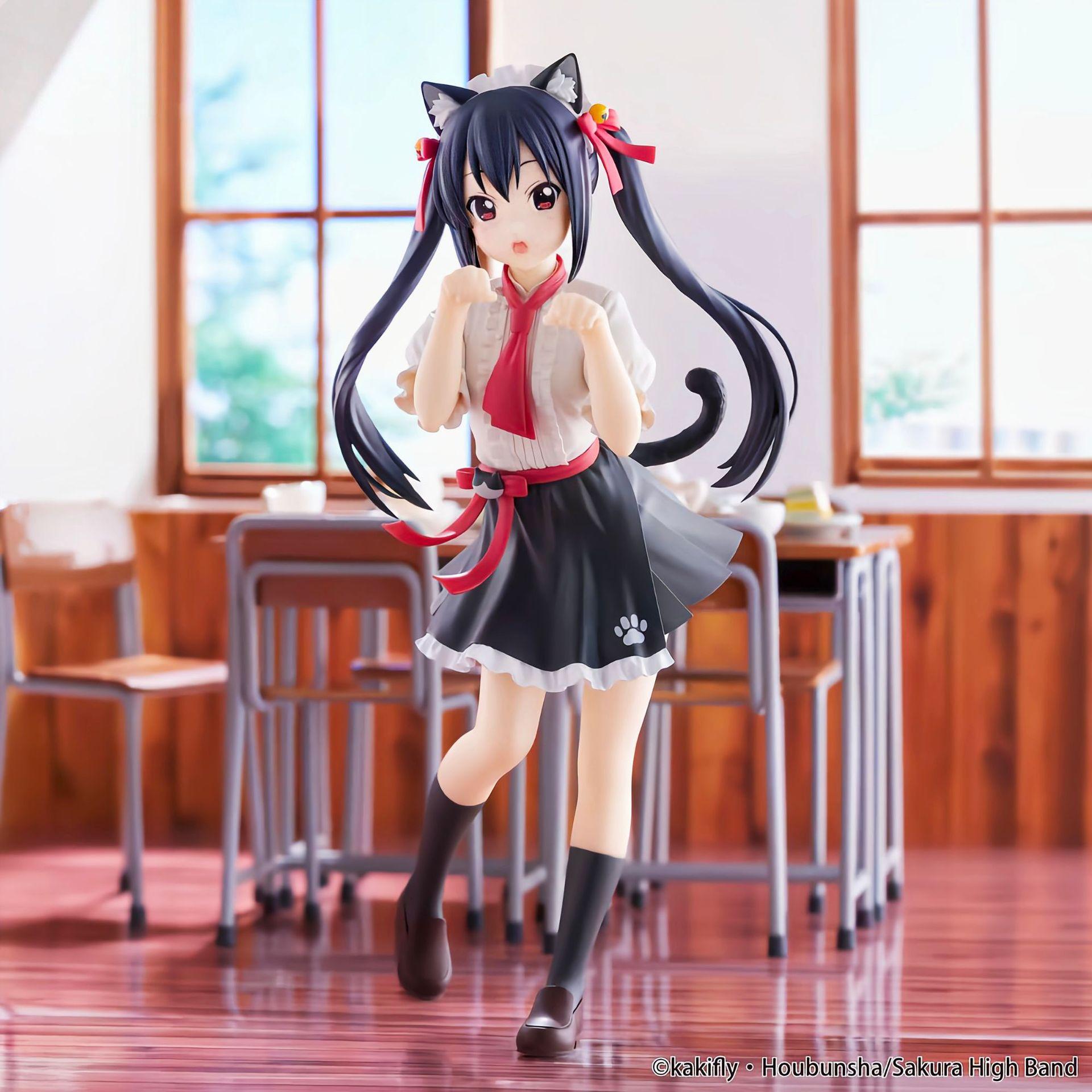 

20Cm Kon Azusa Nakano Yui Hirasawa Pvc Statue Model Toys Anime Action Figure Chassis Decor Desktop Ornament Collect Prize Figure (As shown-6612)-