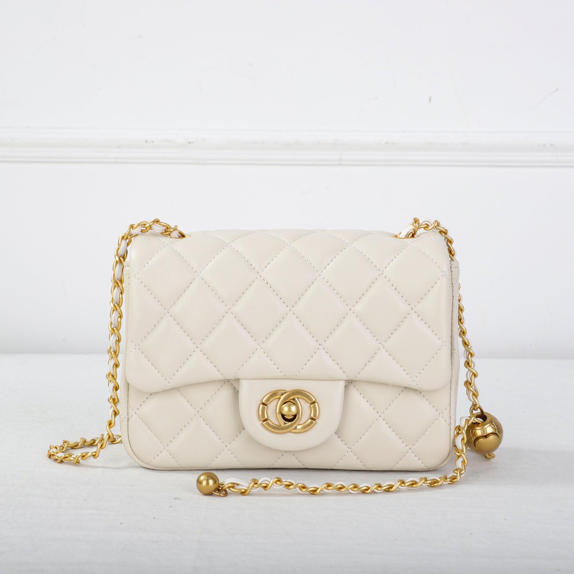 Leather rhombus chain bag big-name shoulder bag messenger bag small bag women s bag versatile light luxury high-end sense Length 175x thickness 75x height 13cm молочный белый 10630₽