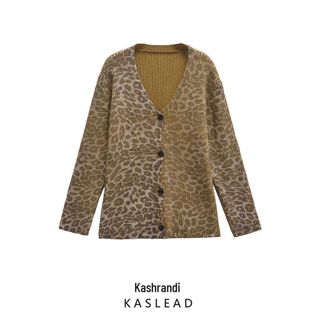 2024 Autumn Women's Fashion: European & American Style Animal Print Knitwear