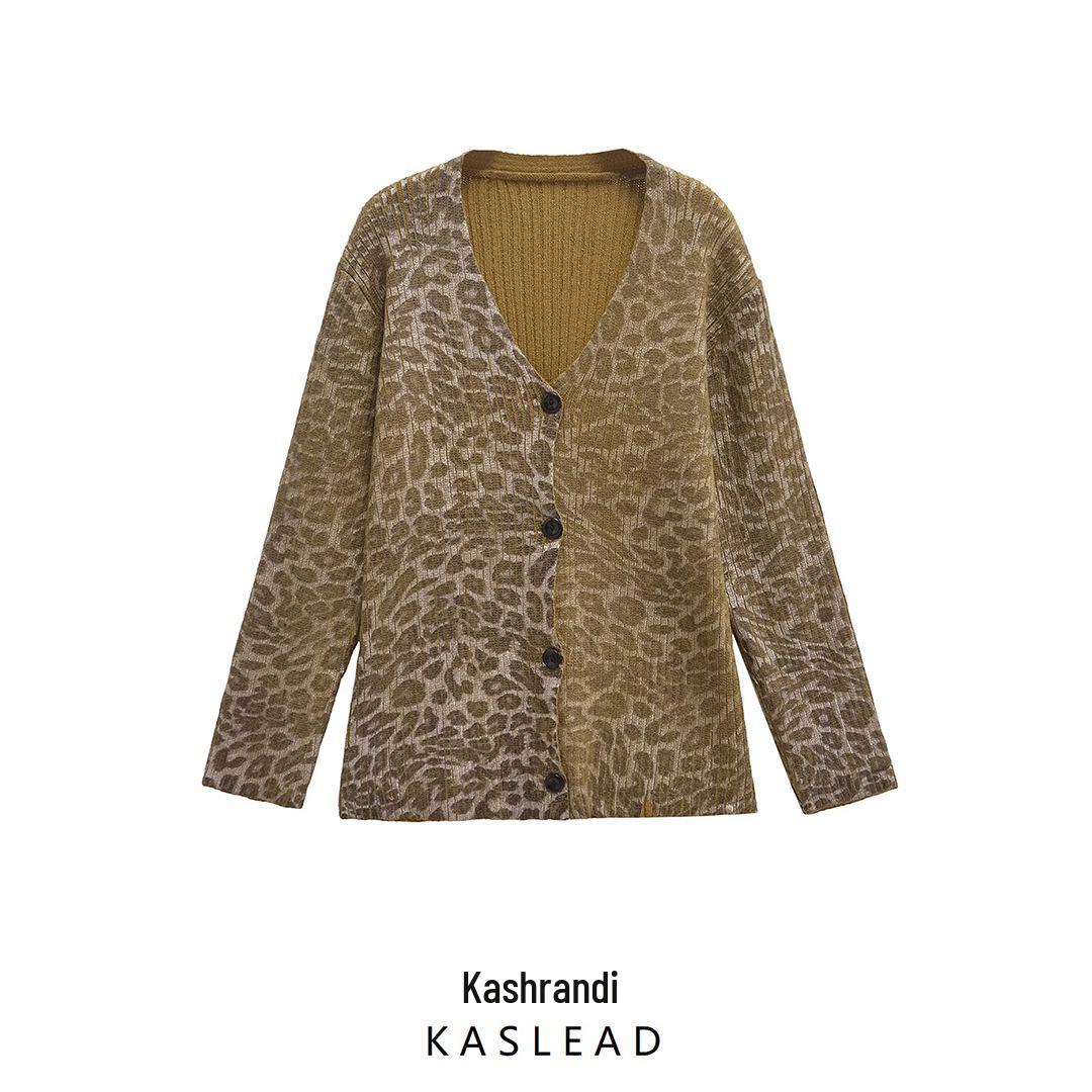 

2024 Autumn Women s Fashion: European & American Style Animal Print Knitwear Small