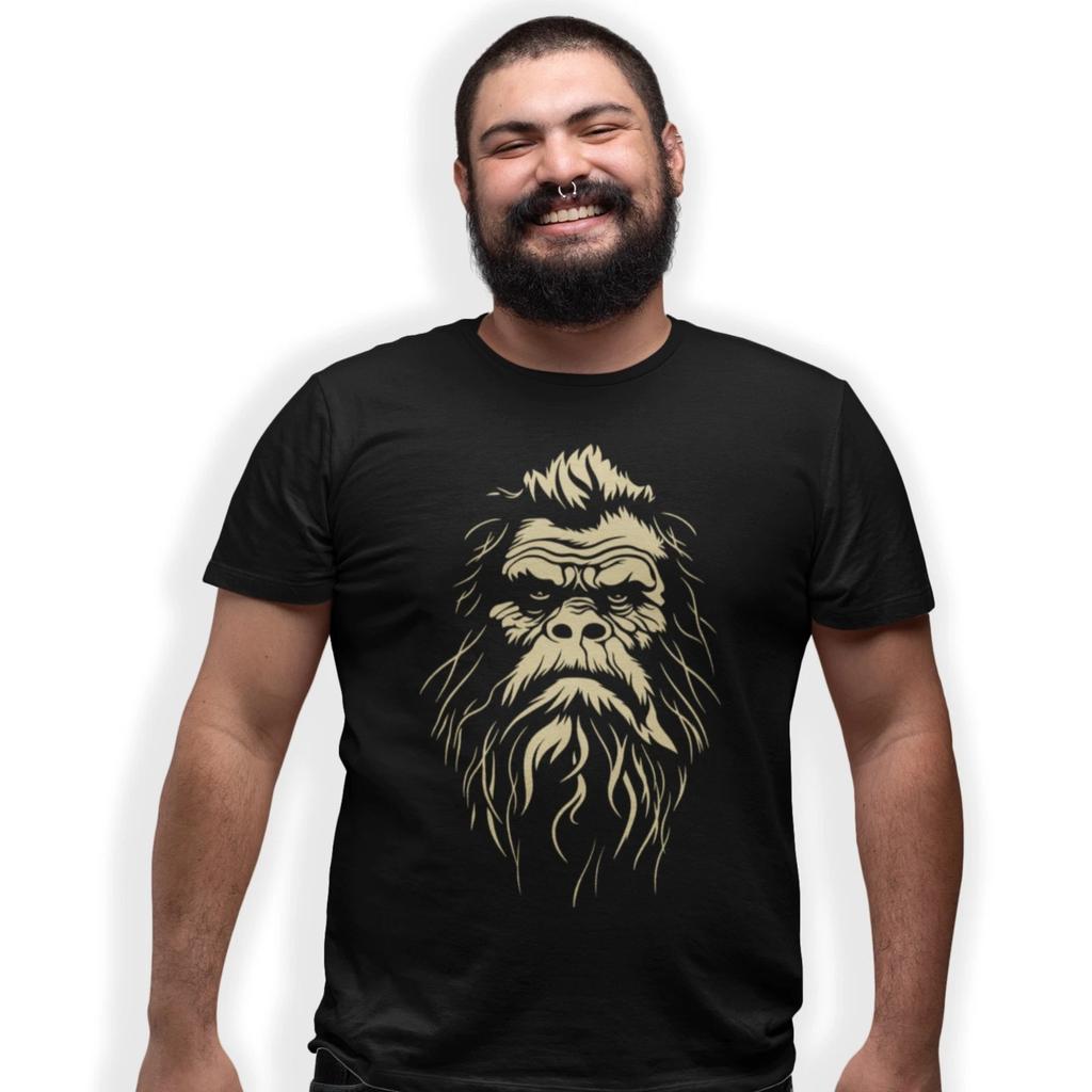 Bigfoot T-Shirt - Black Birthday Gift Sasquatch Yeti Skunk Ape